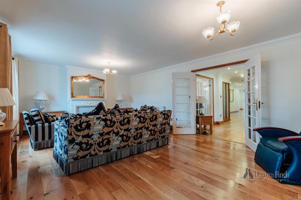 11 Exeter Gardens