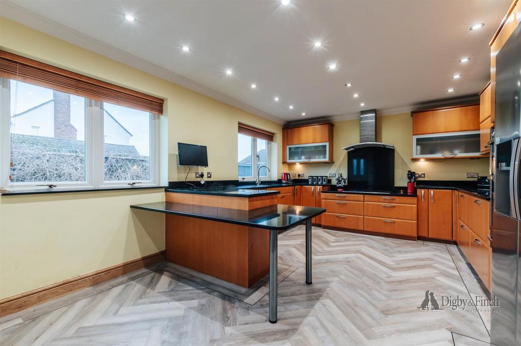 11 Exeter Gardens