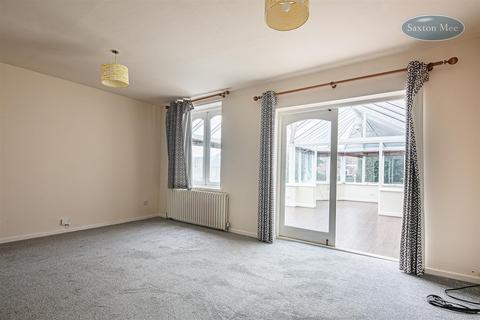 37 Hands Road, Sheffield, S10 1NA