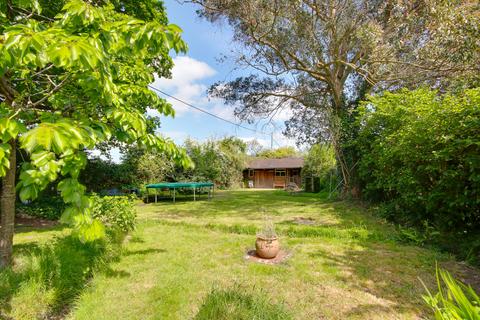 3 bedroom detached house for sale, WEST END! CHARACTER COTTAGE WITH FURTHER POTENTIAL!