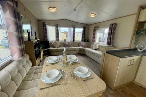 3 bedroom static caravan for sale, Par Sands Coastal Holiday Park