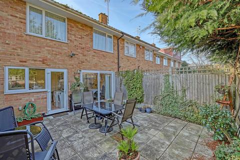 3 bedroom terraced house for sale, The Furlongs, Ingatestone