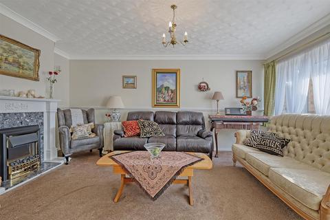 3 bedroom terraced house for sale, The Furlongs, Ingatestone