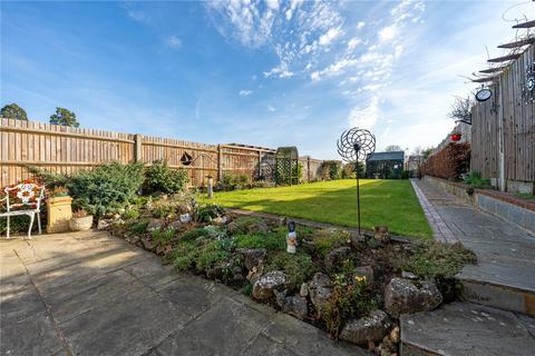 3 bedroom semi-detached house for sale, London Road, Ditton, Maidstone, ME20