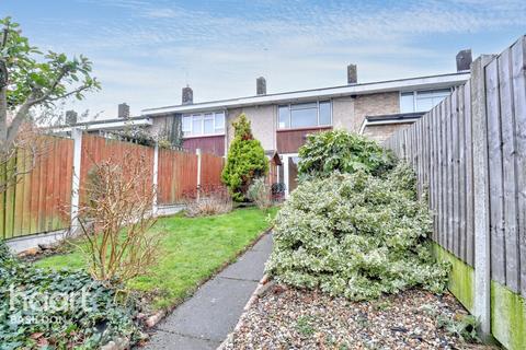 52 Woolmer Green, Basildon, SS15 5LN
