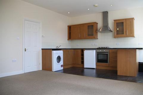 2 bedroom flat to rent, Haywra Street, Harrogate, HG1 5BJ