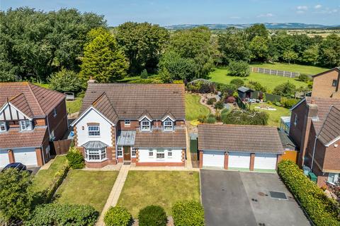 5 bedroom detached house for sale, Manor Close, Berrow, Burnham-on-Sea, Somerset, TA8