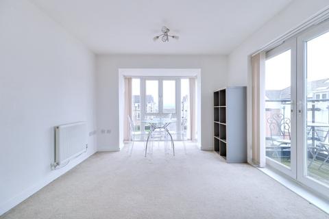 93 Griffiths Road, Purfleet-on-thames, RM19 1AR