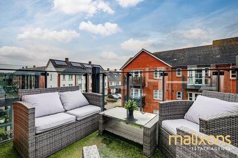 Flat 11, Carroll Court Seaton Road, Mitcham, CR4 3GL