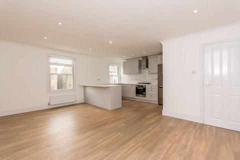 2 bedroom flat to rent, Lime Grove, Shepherd's Bush, London, W12