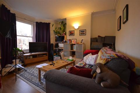 1 bedroom flat to rent, Cornwallis Road, London E17