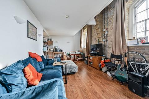 2 bedroom flat for sale, Building 36, Woolwich Riverside, London, SE18