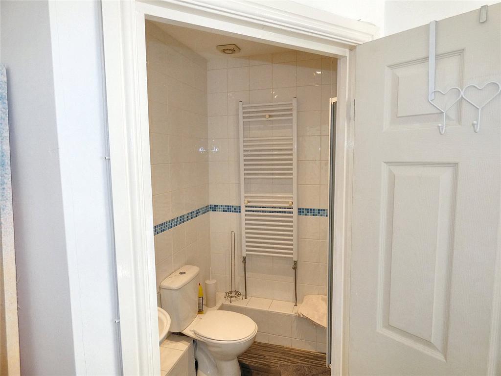 Ensuite