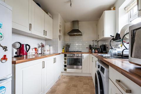 2 bedroom flat for sale, Shirehampton, Bristol BS11