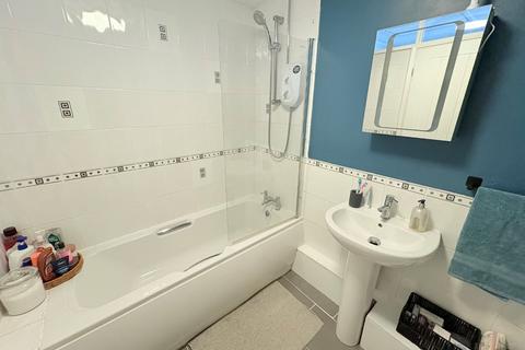 60 Cottingham Drive, Moulton, Northampton, NN3 7LG