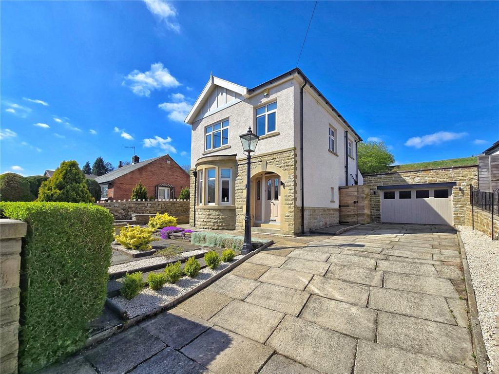Driveway &amp; Garage