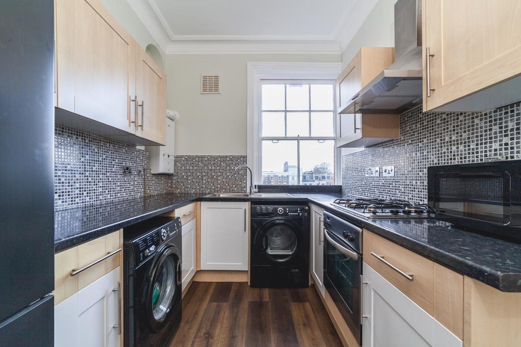 Flat 2 Bank Chambers, milkwood road, SE24 0 EX
