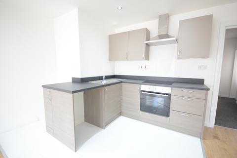 3 bedroom flat to rent, Northumberland Avenue, Reading, RG2