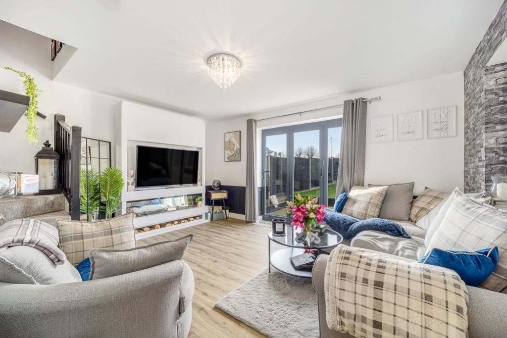30 Dickinson Road (Heckington)-12