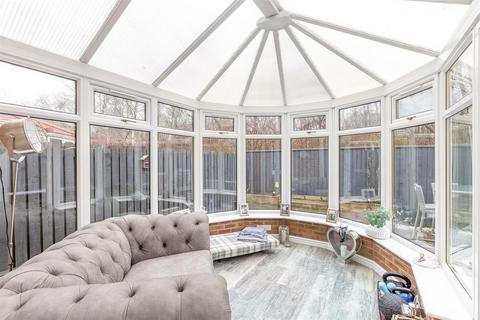 95 Bridgend Park, Bathgate, EH48 2AD