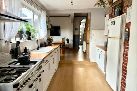 14 Carlton Road, Lowestoft, NR33 0RY
