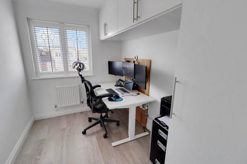 37 Amber Close, Earley, Reading, RG6 7ED
