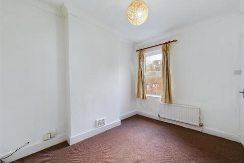 172 Chipstead Valley Road, Coulsdon, CR5 3BB
