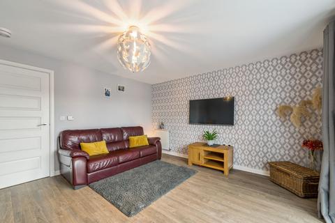 8 Appleton Drive, Livingston, EH54 6FP