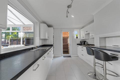 4 bedroom detached house for sale, Hithermoor Road, Staines-upon-Thames, TW19