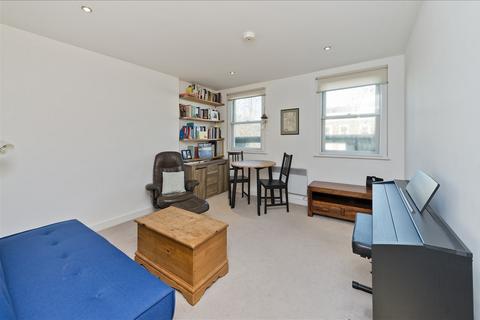 1 bedroom flat for sale, Shepherd's Bush W12 W12