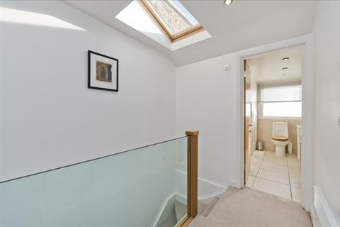 1 bedroom flat for sale, Shepherd's Bush W12 W12