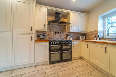 3 bedroom semi-detached house for sale, Cross Street, Caerleon, NP18