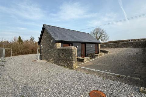 Office to rent, Studio/Office, Cwrt canna, Llangan, Vale of Glamorgan, CF35 5DR