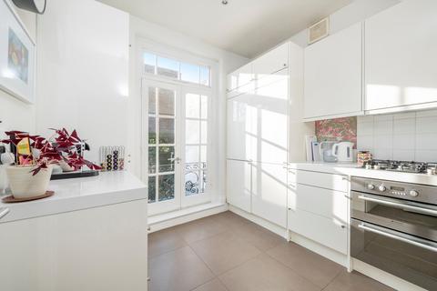 3 bedroom maisonette for sale, Claremont Square, Islington, N1