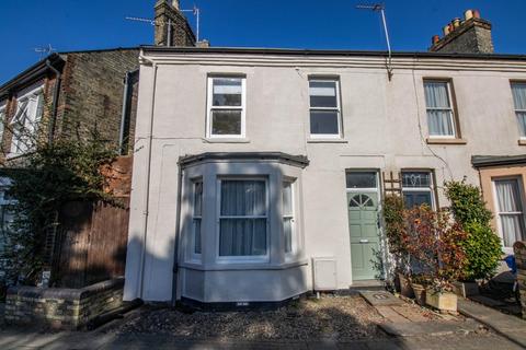 2 bedroom semi-detached house to rent, Devonshire Road, Cambridge