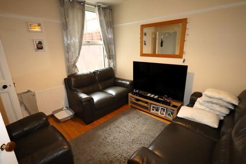38 Cassiobridge Road, Watford, WD18 7QL