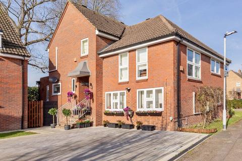 4 bedroom detached house for sale,  Horseguards Drive, Maidenhead SL6