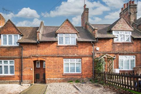 2 bedroom terraced house for sale, Elstree Hill North, Borehamwood