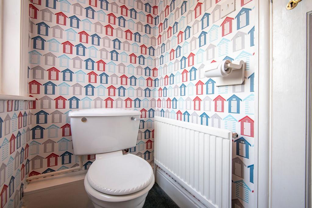 Cloakroom WC
