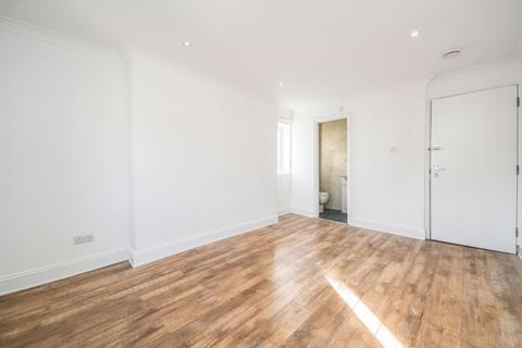 3 bedroom flat for sale, Huddlestone Road, London, NW2 5DL