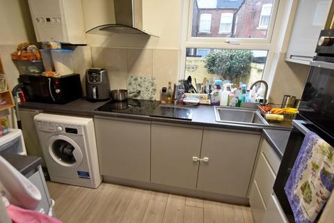 3 bedroom terraced house for sale, Birley Street, Bury BL9