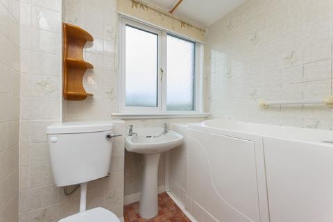 15 Argyll Road, Kinross, KY13 8BB