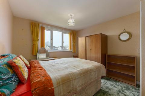 15 Argyll Road, Kinross, KY13 8BB