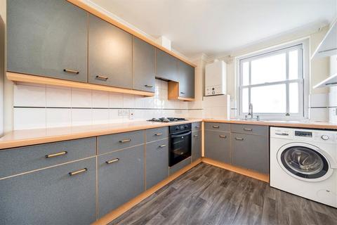 2 bedroom flat for sale, Lloyd Villas, London SE4