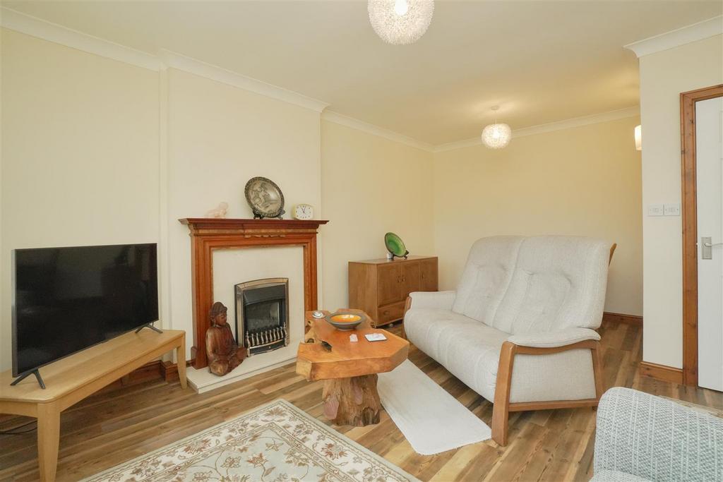 Dining Lounge