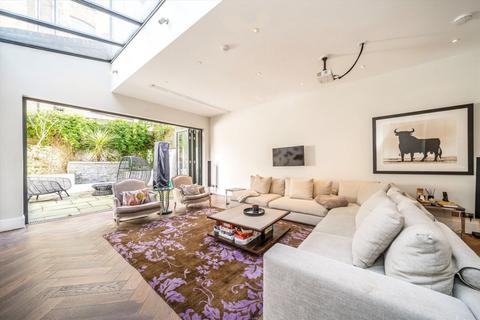 4 bedroom house for sale, Ellingham Road, London W12