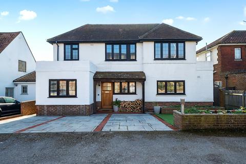 4 bedroom detached house for sale, Seabrook Grove, Hythe CT21