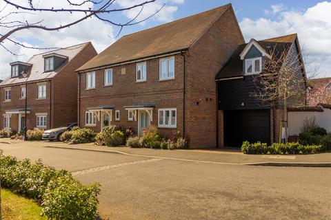 7 Brook Meadow, Haddenham, Aylesbury, HP17 8TG