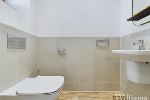 7 Brook Meadow, Haddenham, Aylesbury, HP17 8TG