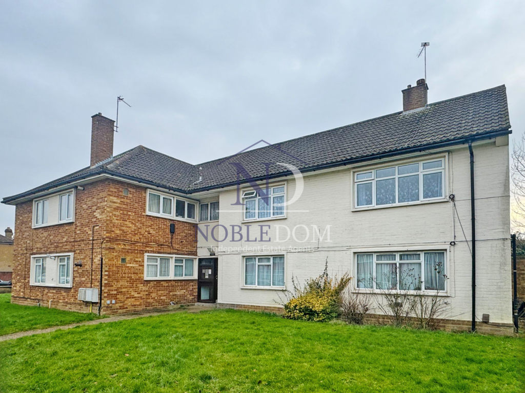 Two bedroom flat in south ruislip